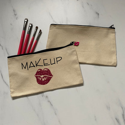 Pochette Makeup Kiss en jute