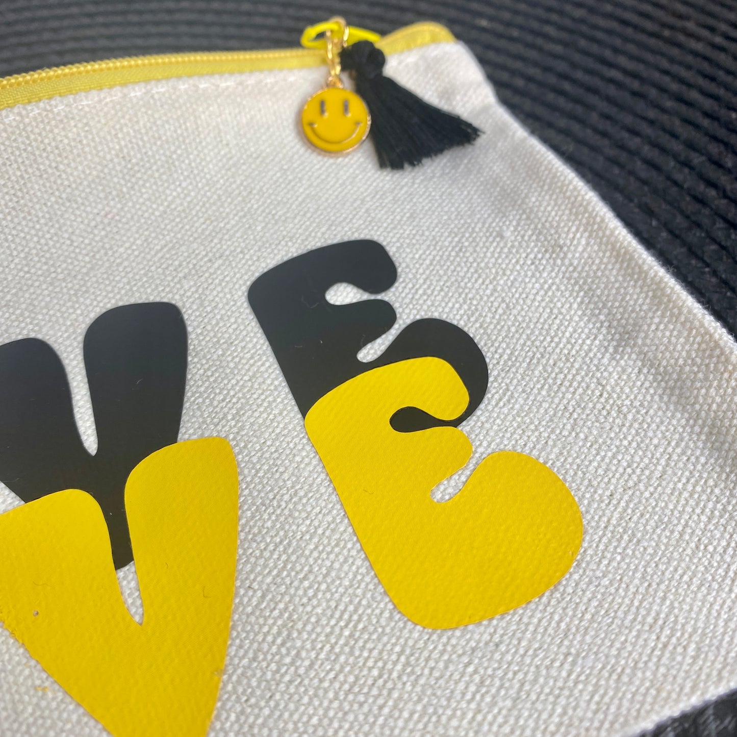 trousse pochette happy face smiley jaune love