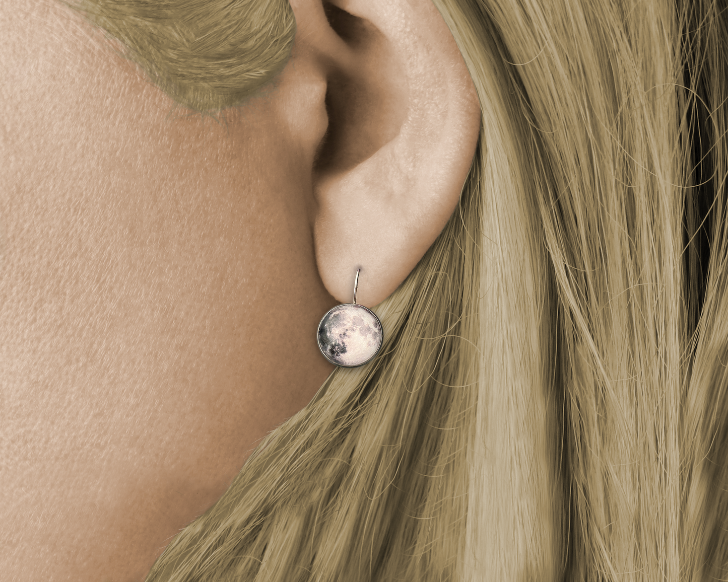 Boucles d’oreilles dormeuses « full moon »